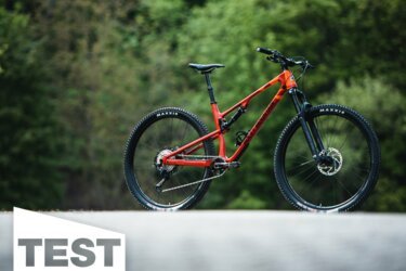 Rocky Mountain Element im Test: Down runter, Country hoch