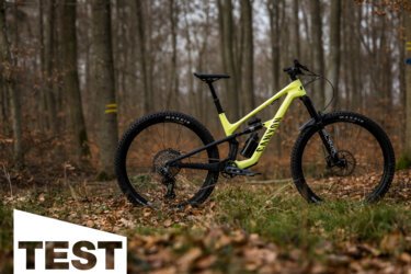 Neues Canyon Spectral 2024 im ersten Test: Mit KIS auf den Trail-Bike-Thron?